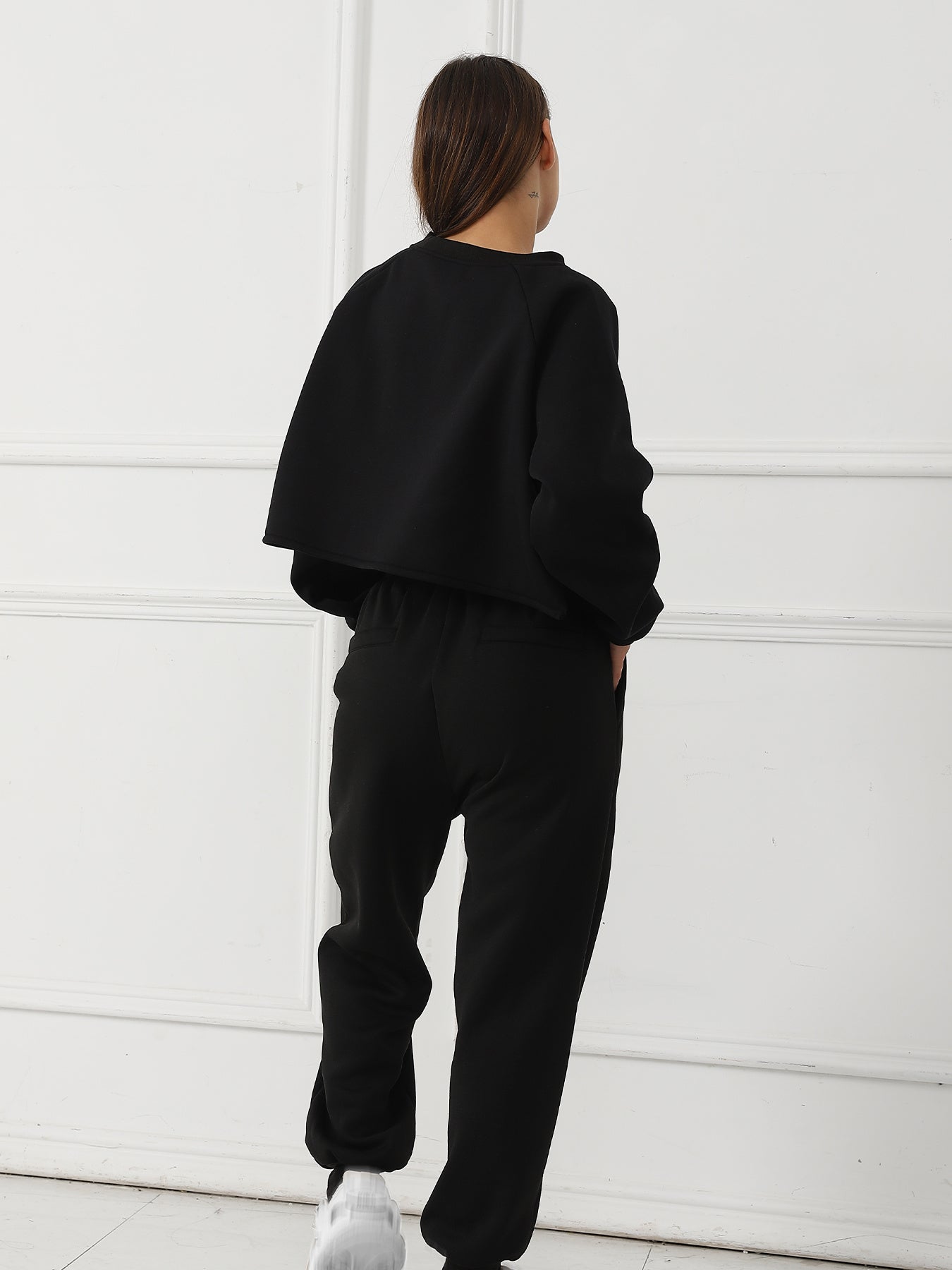 Women’s Long-Sleeve Hoodie Set – Matching Sweatshirt & Jogger Lounge Set