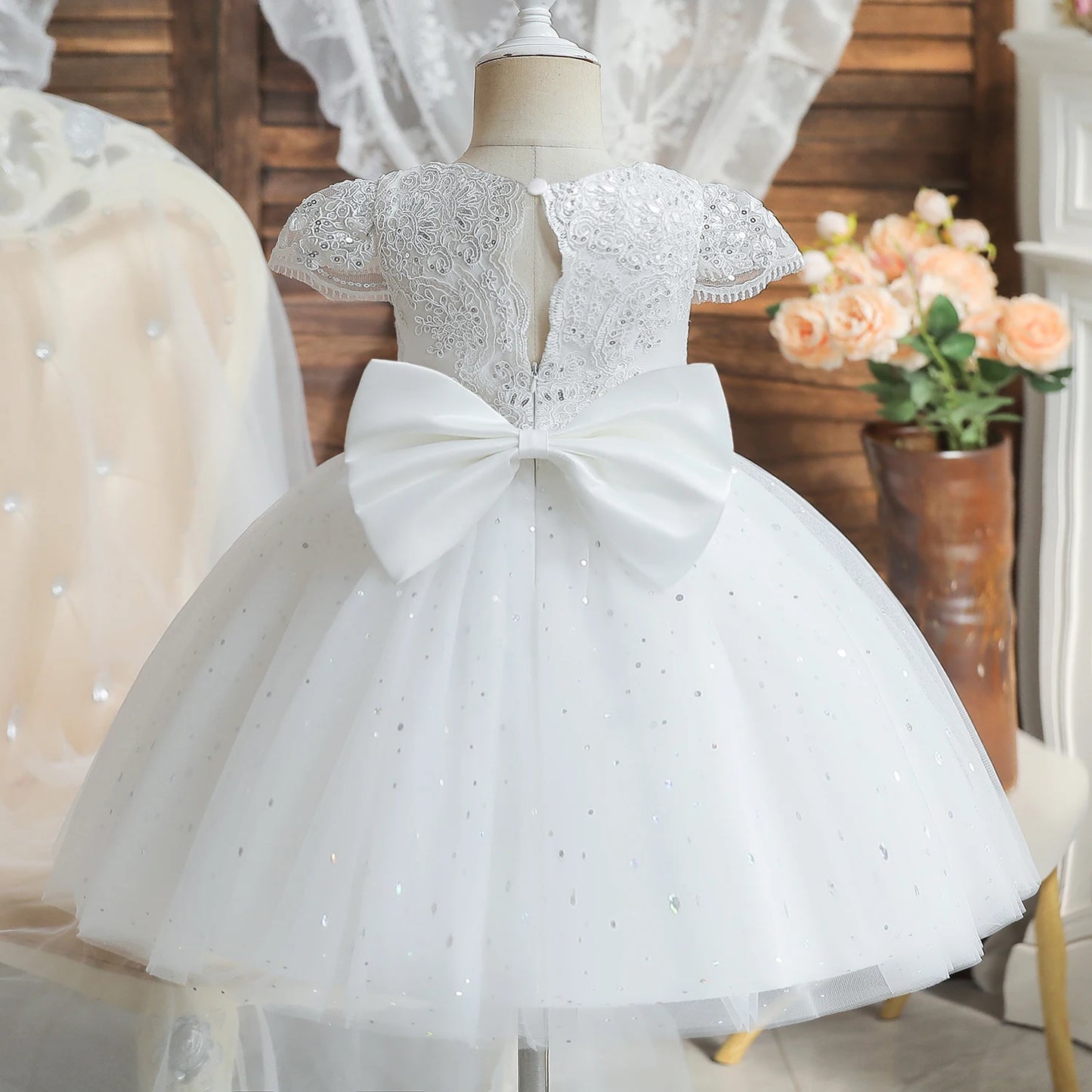 Baby Girl White Baptism & Birthday Dress – Elegant Long-Sleeve Princess Gown